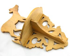 Handmade And Finished Wall Shelf Deer Sconce Handmade Victorian Style Fretwork For Home or Office Decor Use For Displaying Small Keepsakes. Size is 8x4.5 Inches.