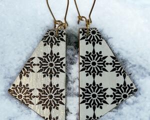 Snowflake earrings - wood and fabric dangle earrings by Madera design studio