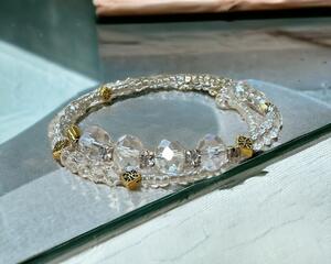 Crystal clear memory wire bracelet. Perfect for brides. This bracelet is beautiful
