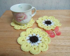 Crochet Flower Coasters, Light Yellow