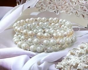 Lovely wedding wrap around white pearl bracelet.
