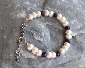 Freshwater pearls and sapphire beaded bracelet with silver extender and clasp