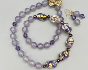 Necklace set | 1950s Japanese opalescent amethyst gold foil glass nuggets, chalcedony, crystal, freshwater pearls
