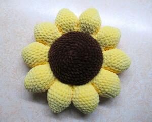 Crochet Plush Sunflower Pillow
