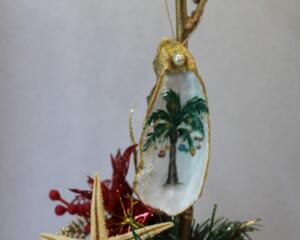 Large Christmas Palm Tree Print