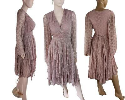 ​Stretchy Victorian pink wedding or mother of the bride dress. Soft fabric, lined bodice and comes with a separate under slip.