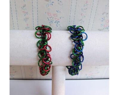 Chainmaille Shaggy Loops Stretch Bracelet, Red, Green, Blue