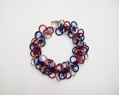 Chainmaille Shaggy Loops Bracelet