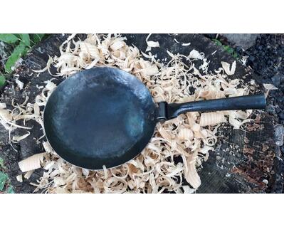 Products :: 6.75 Camp Skillet, Hand Forged, Hiking, Bushcraft, Survival,  Compact frying pan