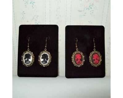 Lolita Skull Cameo Earrings, Bronze Frames