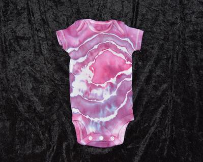 Newborn bodysuit - Pink, Purple