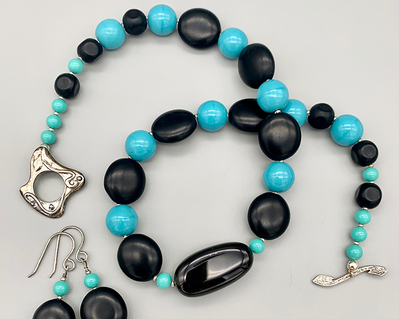 Necklace set | Mid-century black and aqua palette of vintage glass beads and blackstone/onyx focal