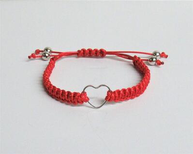 Macrame bracelet with small silver heart charm