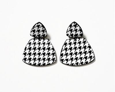 Houndstooth Polymer Clay Earrings, Pierced or Non Pierced Clip On