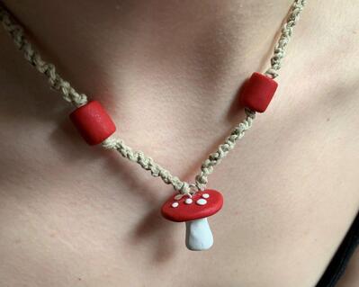 hemp necklace with mushroom