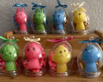 Adorable little rubber finger puppets to fill clear plastic Easter with a toy for the children 4 yrs old and up.  There are different images for each one which include: boy, boy with earphones, cat, and bunny.  Additionally there are 4 different bright colors of blue, pink, green, and yellow.  Happy Easter from Flute Emporium!