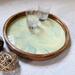 round serving tray